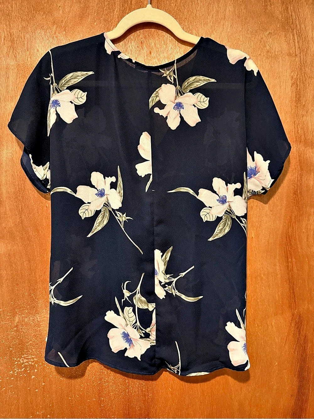 West Kei Floral Short Sleeve Blouse in Navy